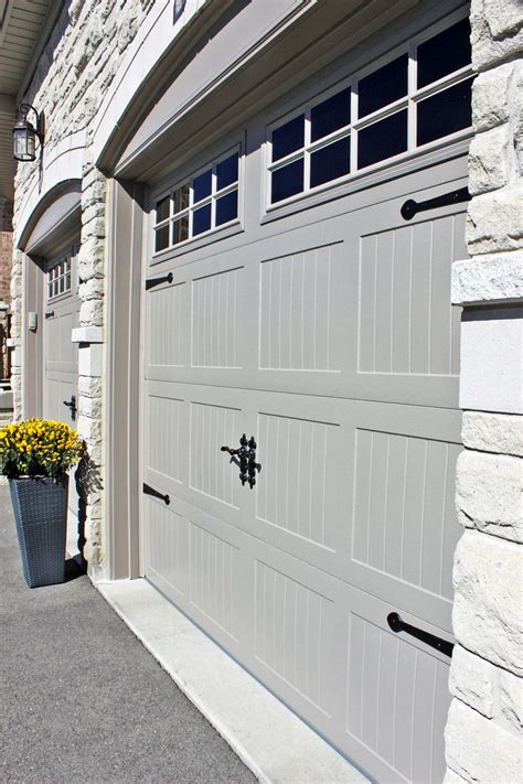 AM Dolce Vita: New Garage Doors | Carriage style garage doors, Garage door design, Garage doors