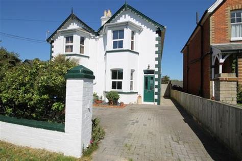 Houses for sale in Isle of Wight | Latest Property | OnTheMarket