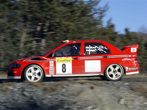 2001 Mitsubishi Lancer Evolution VII WRC | Review | SuperCars.net