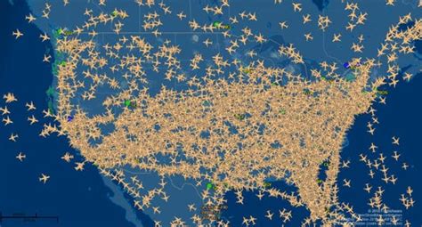 Live flight tracking of planes on the busiest travel day of the year