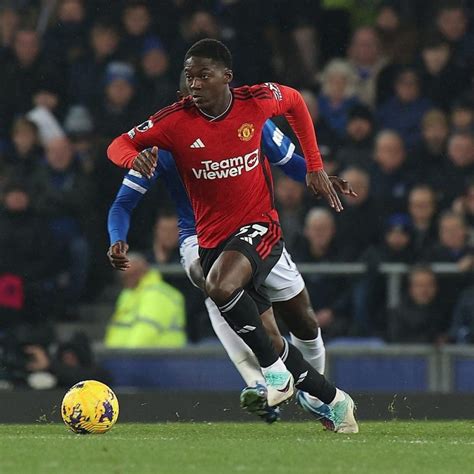 Ghanaian youngster Kobbie Mainoo makes EPL Team of the Week - Ghana ...