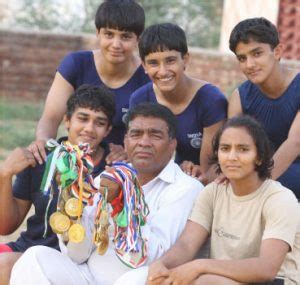 Geeta Phogat wiki, husband, coach, family, biography, age, height and so