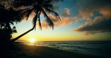 Sunset Beach Oahu / Sunset Beach At The North Shore Oahu Hawaii Editorial Photo Image Of Hawaii ...