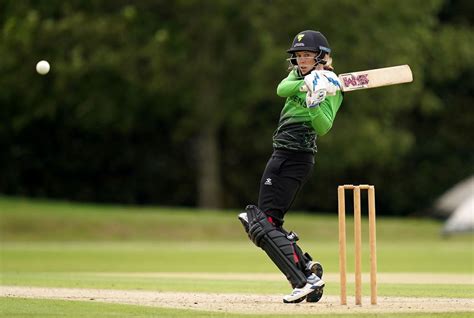 Heather Knight led the charge with the bat | ESPNcricinfo.com