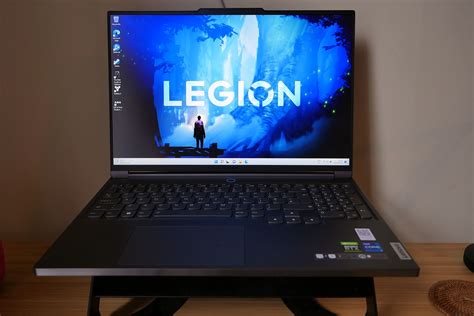 Lenovo Legion Slim 7i Gen 7 review: A lighter way to play