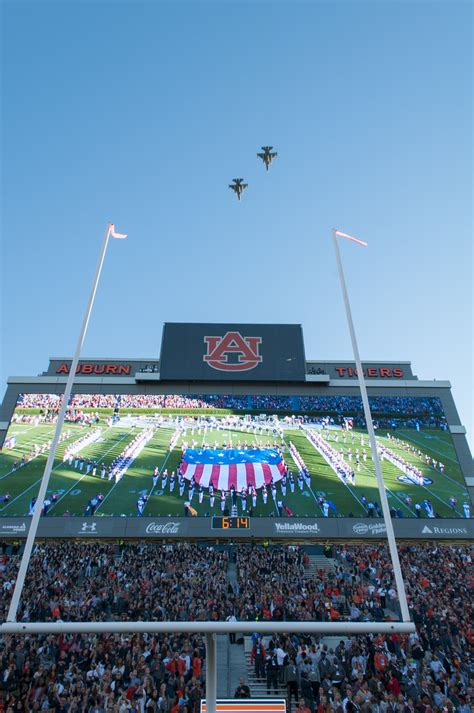 187 FW F-16s perform flyover of Auburn football game