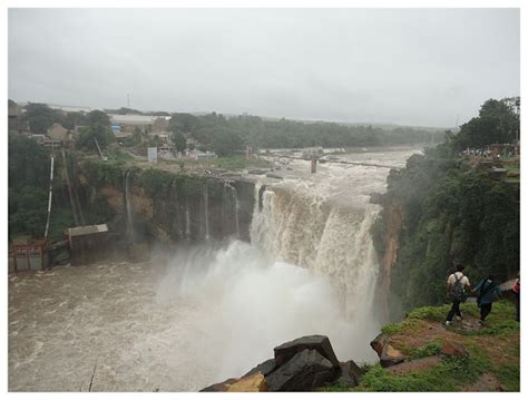 Drushya: Gokak Falls