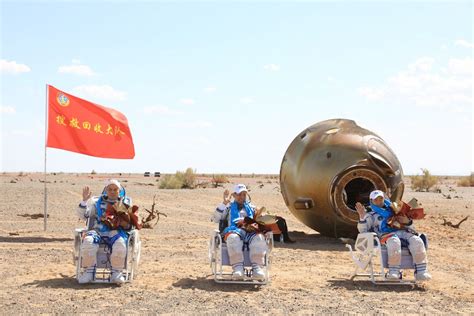 Shenzhou 10 Spacecraft Interior