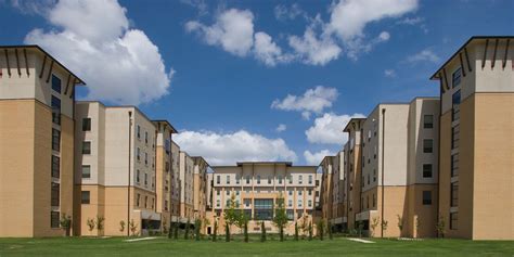 University of Dallas Residence Hall - Architecture Demarest