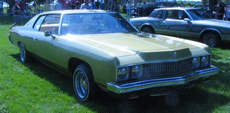 File:Tuned '73 Chevrolet Caprice Coupe (5eme picnic et BBQ 2011 du club ...