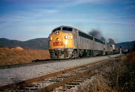 Louisville and Nashville Railroad: "The Dixie Line"