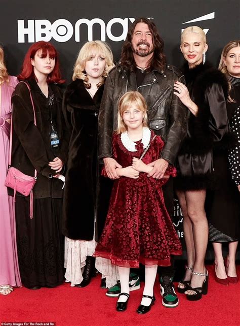 Dave Grohl Children: Meet Violet Maye Grohl, Harper Willow Grohl, And ...