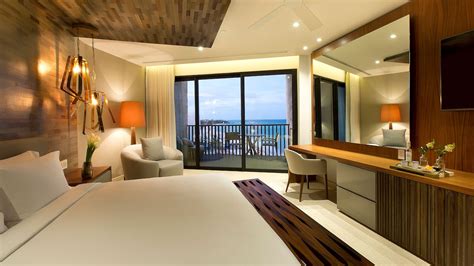 Playa del Carmen Swim Up Hotel Room | Grand Hyatt Playa del Carmen