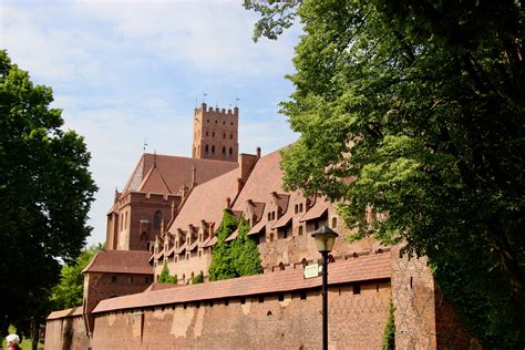 A Man”s home is his castle !!! Malbork Castle – the biggest of them all ...