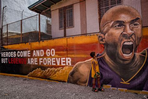 Fifty beautiful Kobe and Gianna Bryant murals | HoopsHype