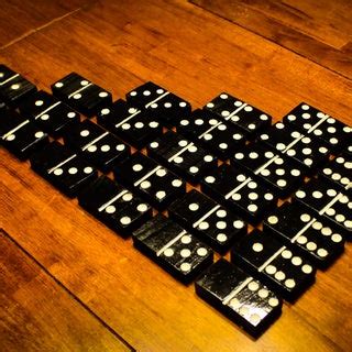 Dominoes : 9 Steps (with Pictures) - Instructables