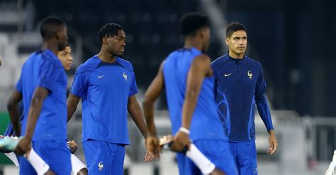 All France players start training ahead of World Cup final | Reuters