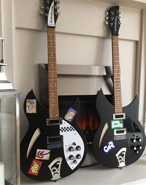 Ric Arts: Paul Weller replica guitars as artwork - Modculture