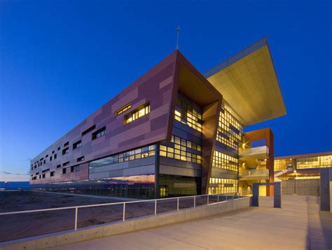 Gallery of Atrisco Heritage Academy / Perkins + Will and FBT Architects - 1