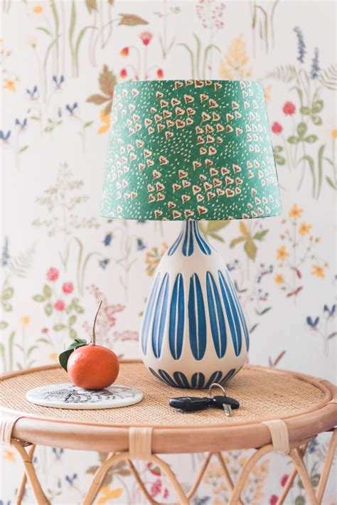3 DIY lampshades made with unexpected recycled materials - The House ...