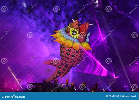 Yearly Great Dragons Parade Editorial Stock Photo - Image of genius ...