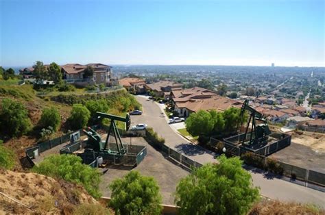 Signal Hill Oil Boom - American Oil & Gas Historical Society