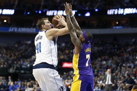 New Lineups, Same Result: Dallas Mavericks defeat L.A. Lakers 130-123