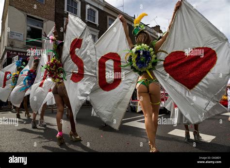 Dance performer at Notting Hill Carnival London 2011 England Great ...