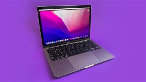 Review MacBook Pro 13inch 2022: thiết kế quen thuộc, chip mới Apple M2 - Blogs các sản phẩm công ...