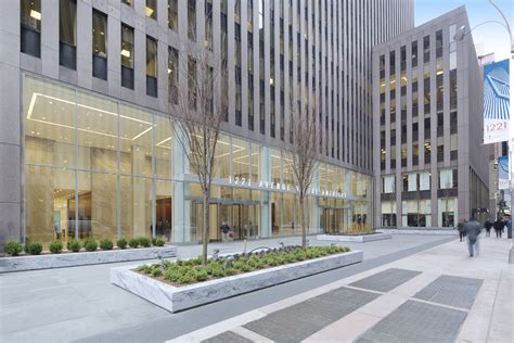 The Plan: The Lobby at 1221 Avenue of the Americas – Commercial Observer