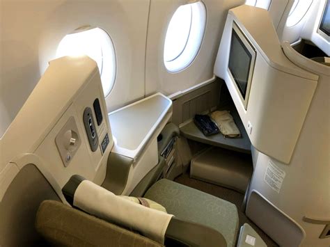 Review: Vietnam Airlines A350 Business Class | Upon Boarding