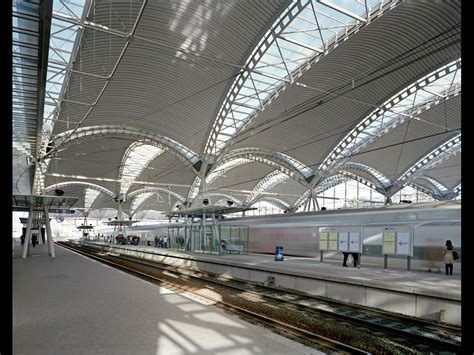 LEUVEN TRAIN STATION - Architizer