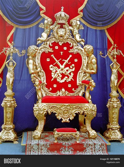 King Throne Image & Photo (Free Trial) | Bigstock