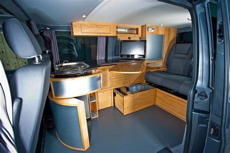 10+ Awesome Astro Van Conversion Ideas - Go Travels Plan | Campervan interior, Camper interior ...