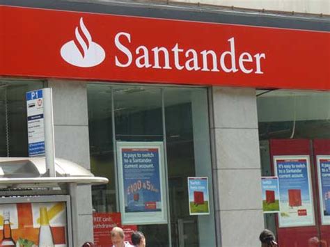 Santander Customer Service - Your Right Move