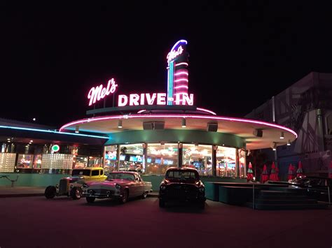 Color My World: Mel's Diner-Universal