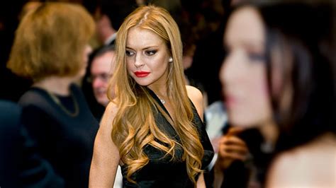 Lindsay Lohan Hospitalized After Crash | Entertainment Tonight