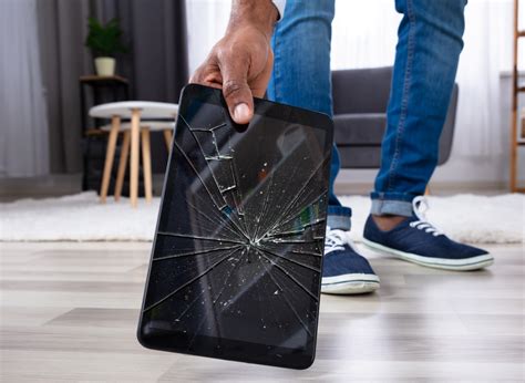 Tablet have a cracked screen? Let's fix your tablet | Asurion