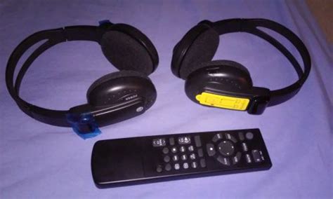 Find 2007-13 MITSUBISHI OUTLANDER DVD Entertainment Wireless Headphones ...