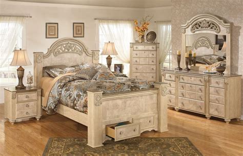 Saveaha Queen Bedroom Set | Beige bedroom furniture, Bedroom sets queen, Bargain furniture