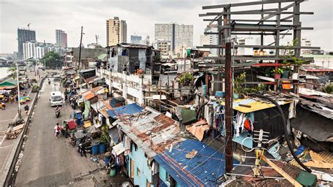 Philippines' poverty incidence rises to 18.1% in 2021