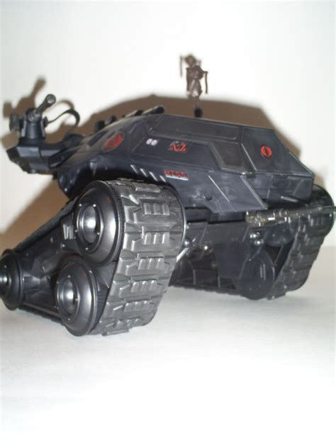 That Figures: REVIEW: GI Joe: Pursuit of Cobra - Cobra HISS Tank with Hiss Tank Driver - Black ...