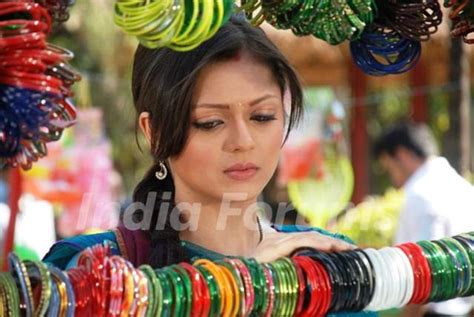 Drashti Dhami as Geet in GHSP Media