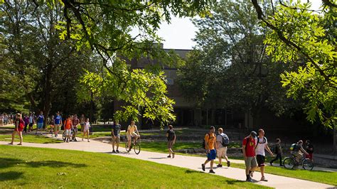 $100,000 goal set for Pioneers Helping Pioneers | UW-Platteville News