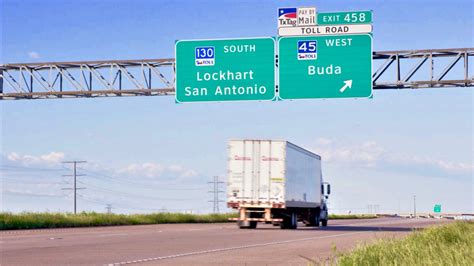 Borderlands: Texas toll road traffic rises above pre-pandemic levels - FreightWaves