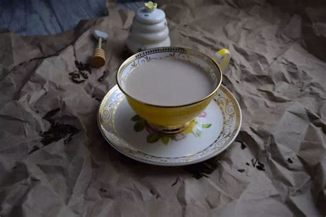 How to Make Japanese Royal Milk Tea | Recipe | Royal milk tea, Milk tea ...