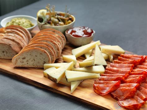 Tapas platter - Sugar & Rind