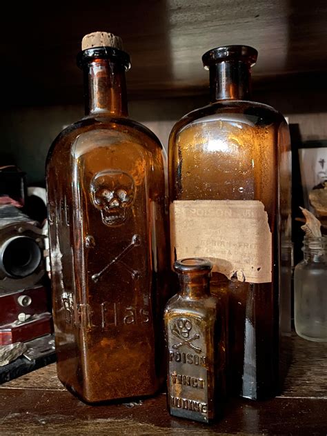 antique poison bottles : r/AntiqueBottles