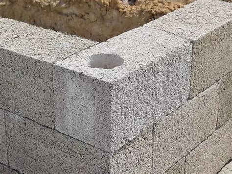 Alternative Materials Hempcrete - RTF | Rethinking The Future