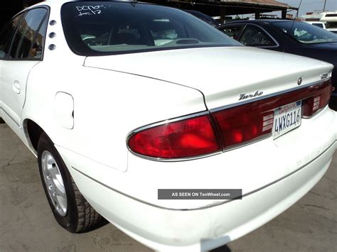 2000 Buick Century Custom Sedan 4 - Door 3. 1l,